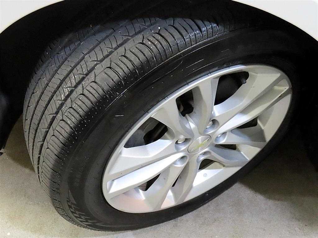 Chevrolet Malibu 2017 Blanco - Importación desde Corea - HF Imports Iquique - Foto 20