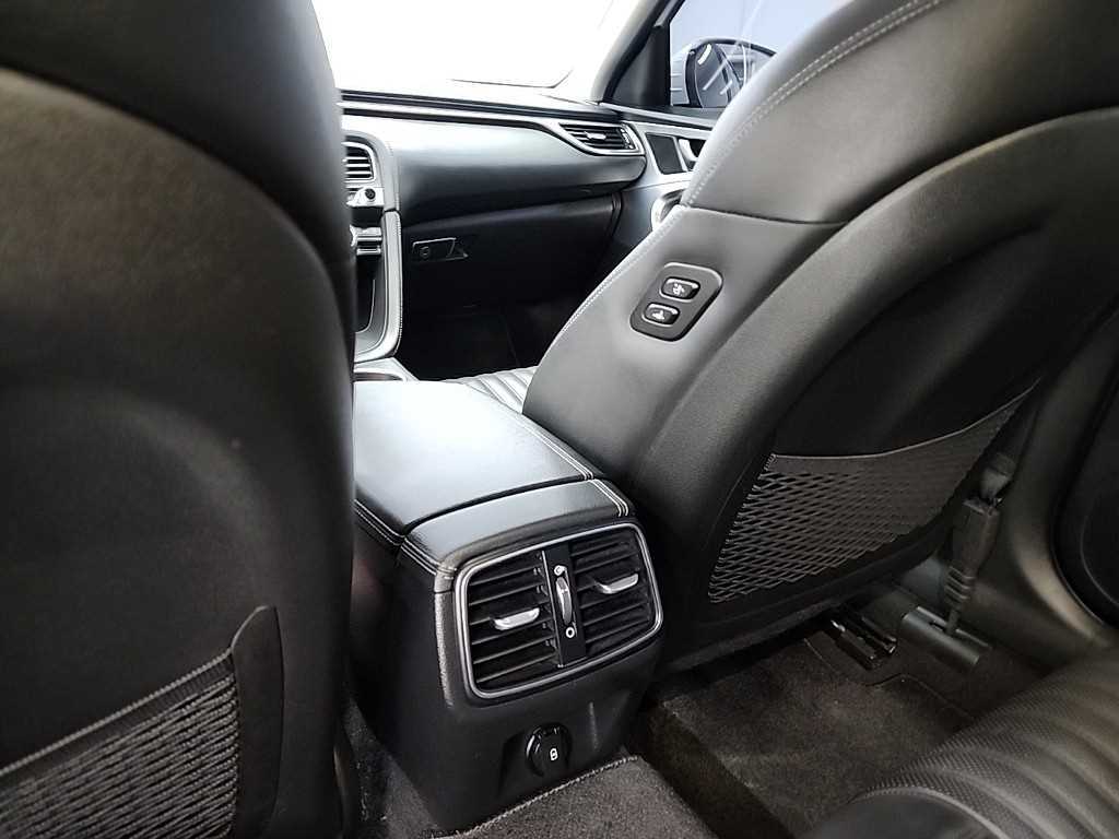 Genesis G70 2018 Blanco - Importación desde Corea - HF Imports Iquique - Foto 13