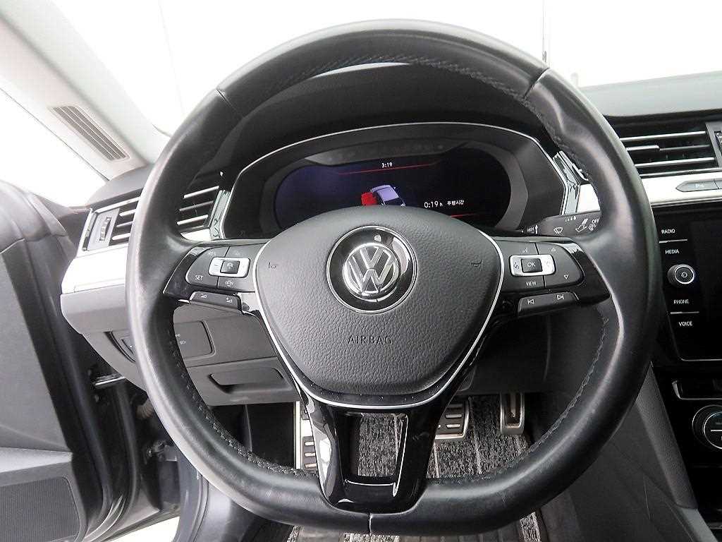 Volkswagen Arteon - Vista 11