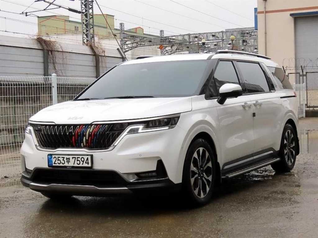 KIA Carnival - Vista 2