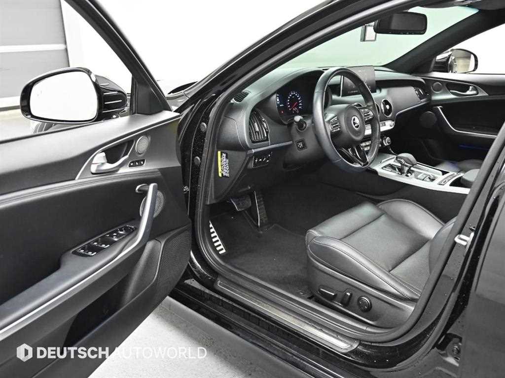 KIA Stinger - Vista 11