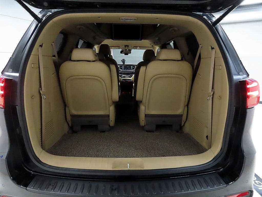 KIA Carnival 2020 Negro - Importación desde Corea - HF Imports Iquique - Foto 18