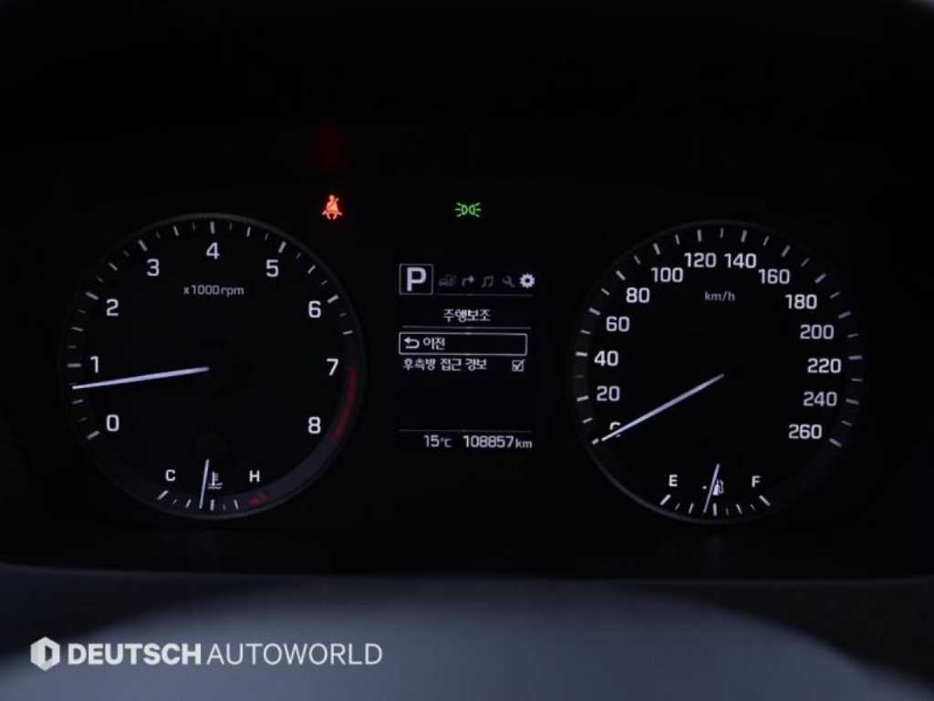 HYUNDAI Sonata - Vista 8