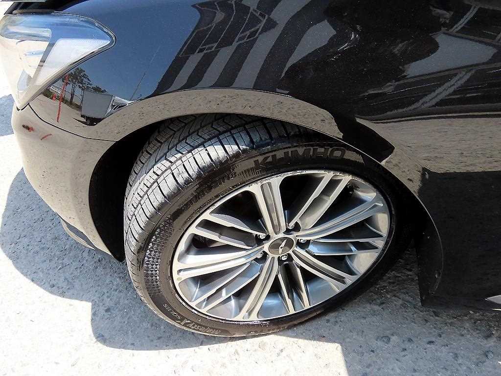 Genesis G80 2019 Negro - Importación desde Corea - HF Imports Iquique - Foto 20