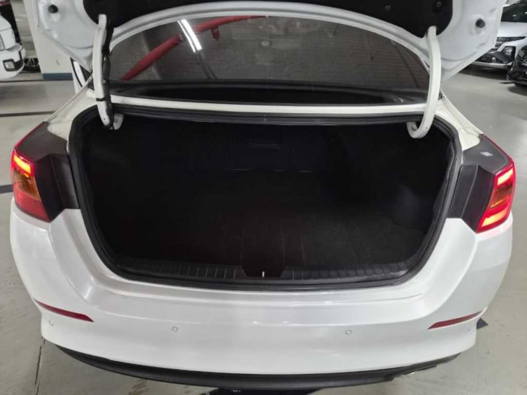 KIA K5 2015 Blanco - Importación desde Corea - HF Imports Iquique - Foto 19