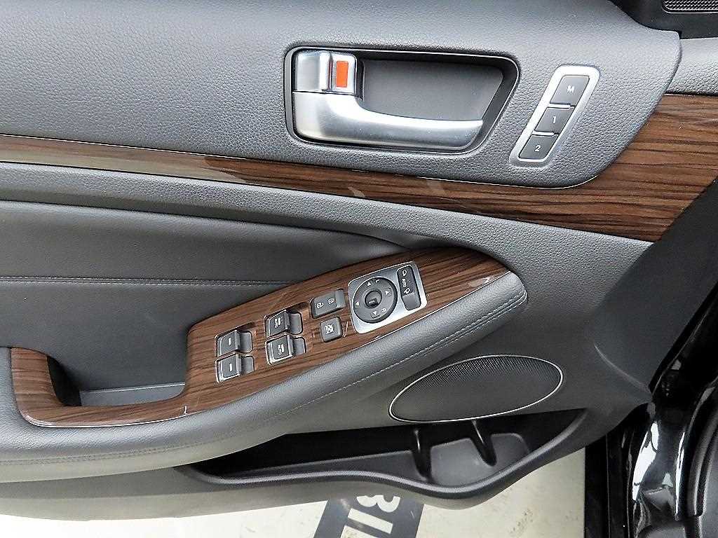 KIA K7 - Vista 11