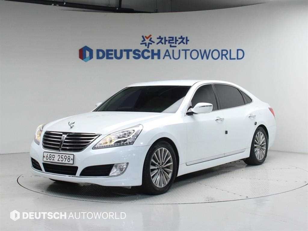 HYUNDAI Equus - Vista 2
