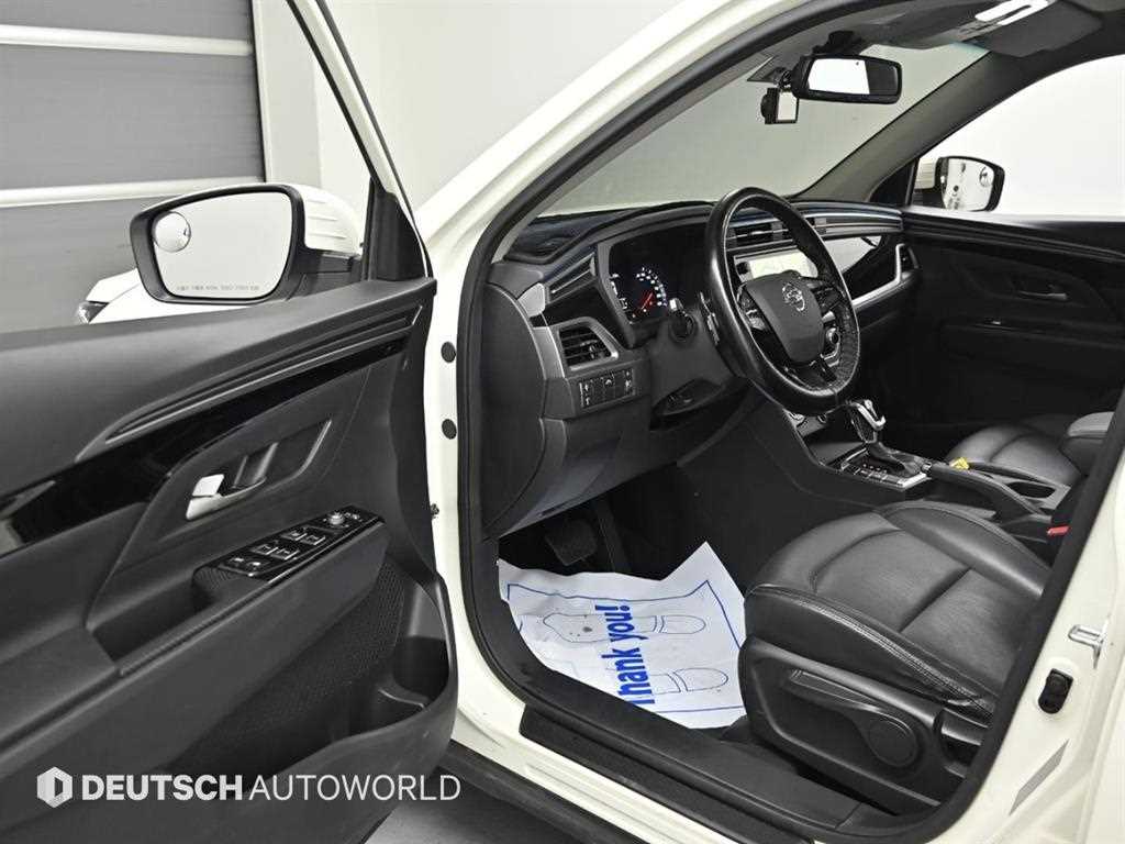 Ssangyong Korando - Vista 11