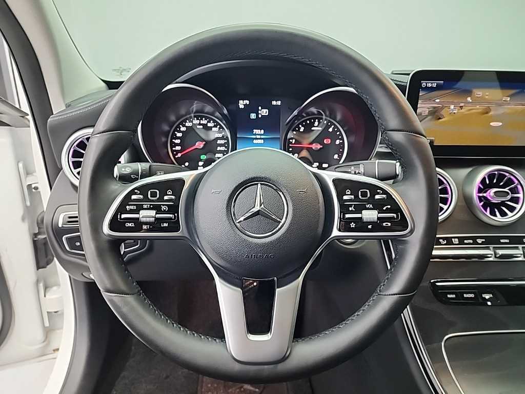 Mercedes Benz C Class - Vista 9