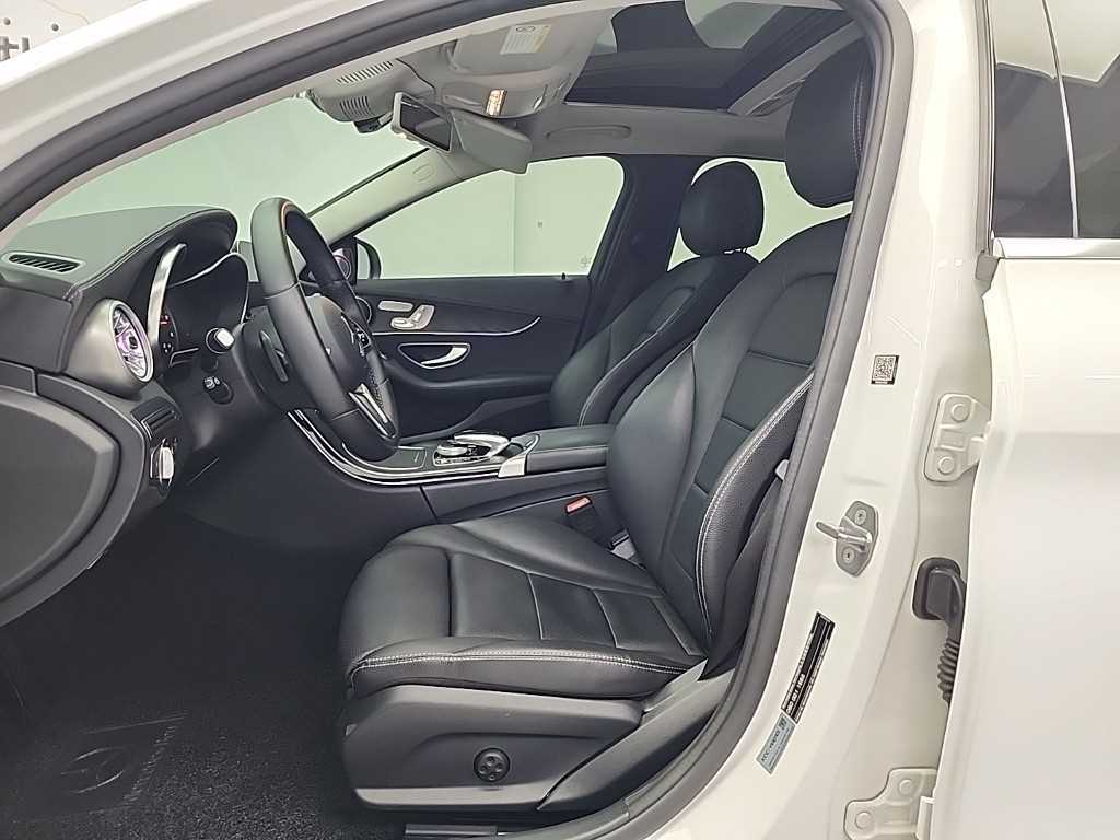 Mercedes Benz C Class - Vista 11