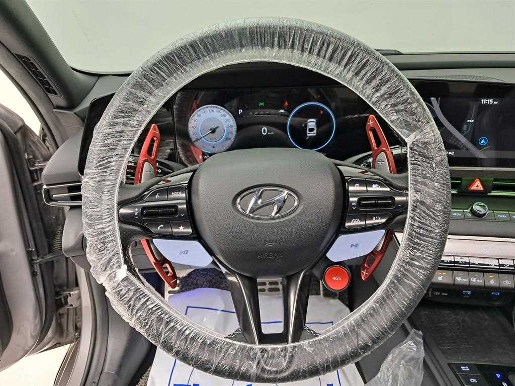 HYUNDAI Avante - Vista 7