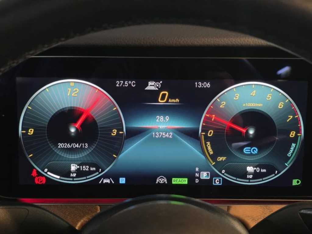 Mercedes Benz E class - Vista 6