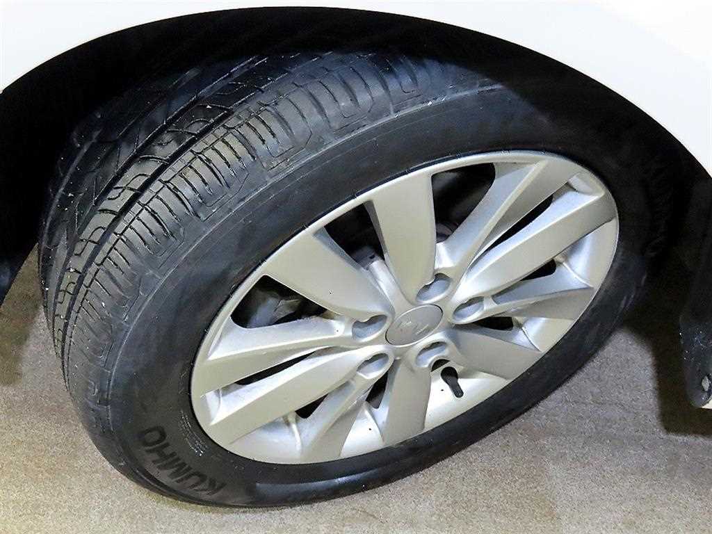 KIA K3 2013 Blanco - Importación desde Corea - HF Imports Iquique - Foto 19