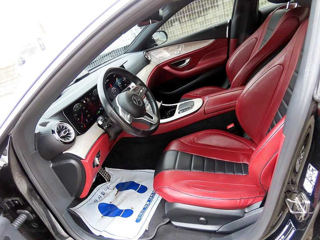 Mercedes Benz GLS Class - Vista 5