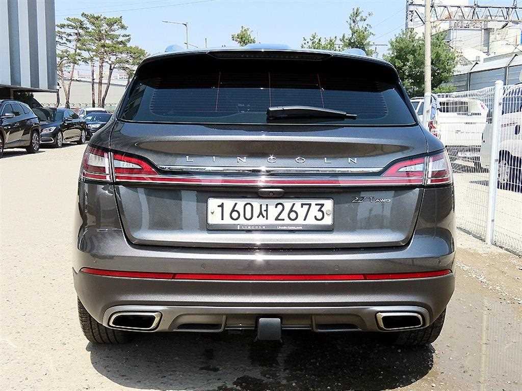 Lincoln Nautilus - Vista 4