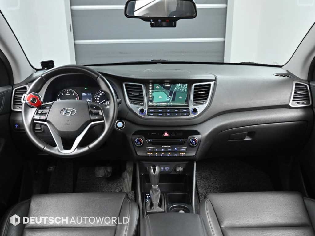 HYUNDAI Tucson - Vista 8