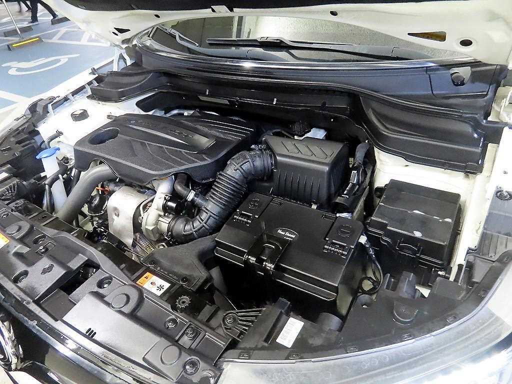 Ssangyong Tivoli 2020 Blanco - Importación desde Corea - HF Imports Iquique - Foto 18