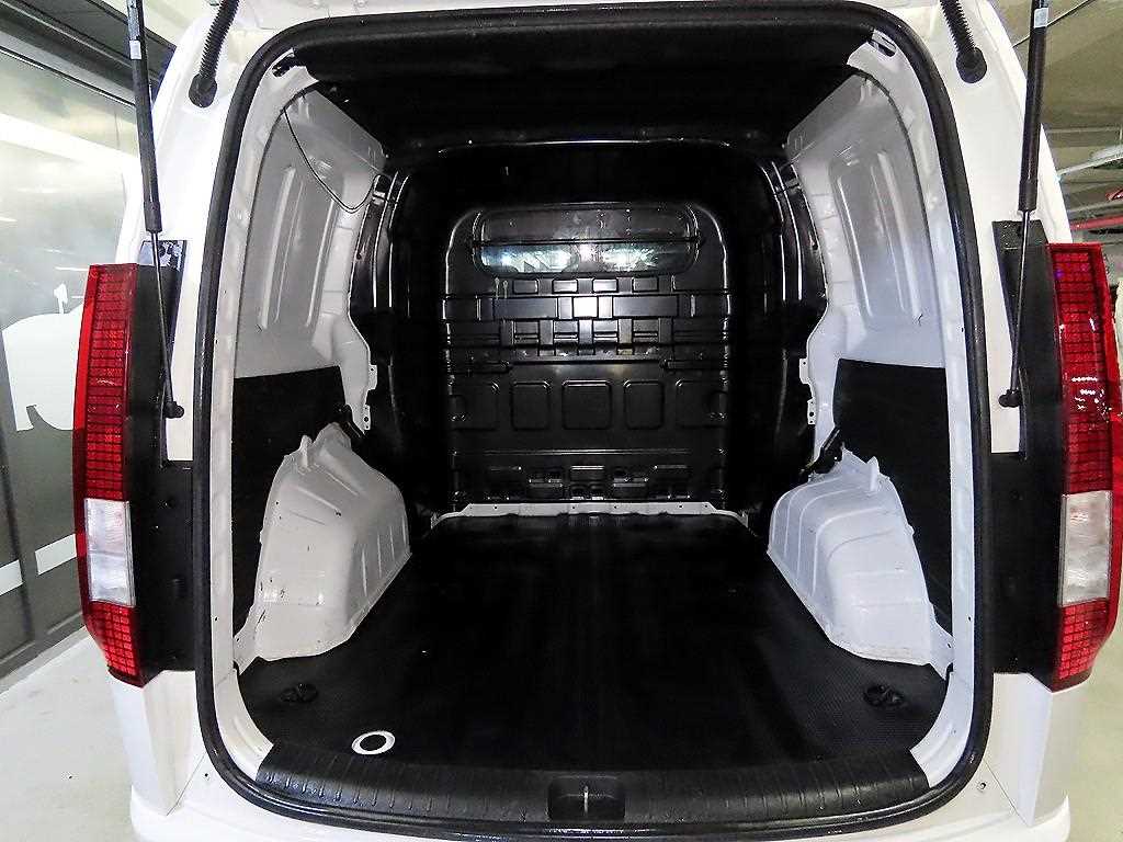 HYUNDAI Staria 2022 Blanco - Importación desde Corea - HF Imports Iquique - Foto 17