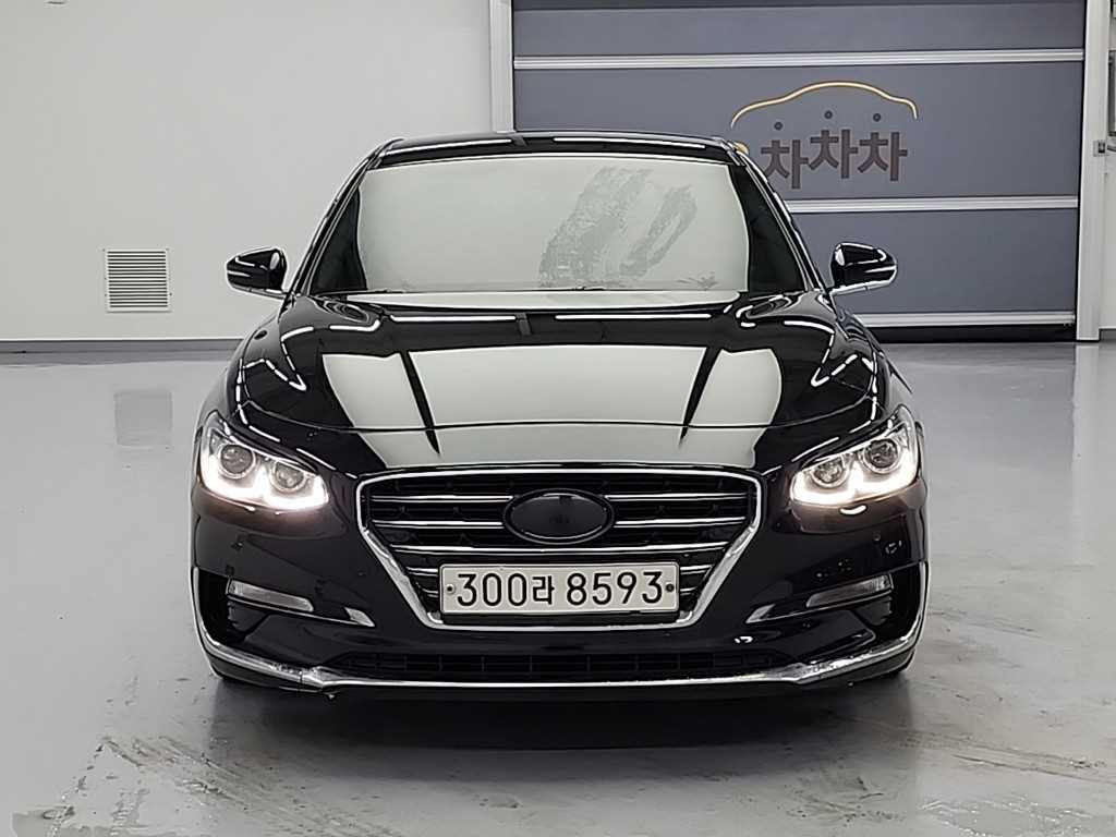 HYUNDAI Grandeur - Vista 2