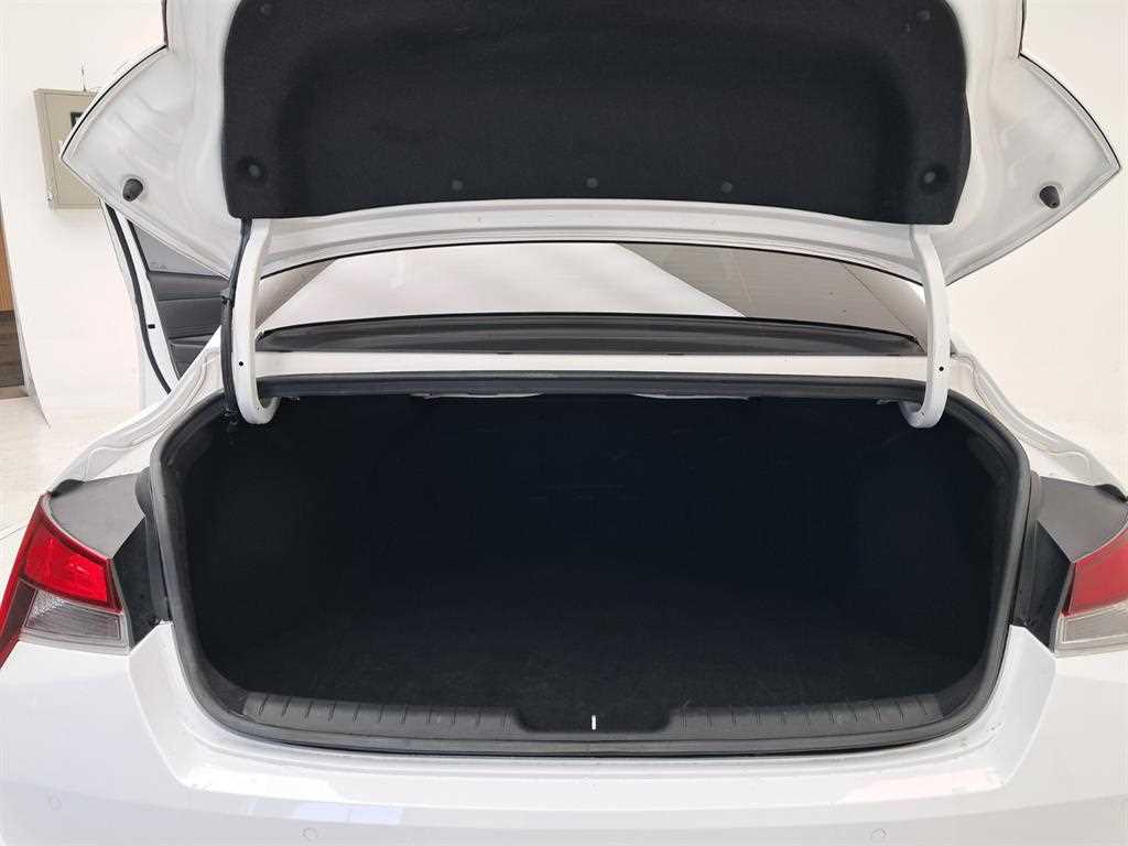 HYUNDAI Avante 2022 Blanco - Importación desde Corea - HF Imports Iquique - Foto 16