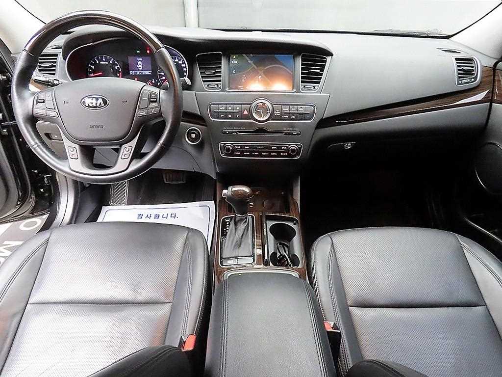 KIA K7 - Vista 7