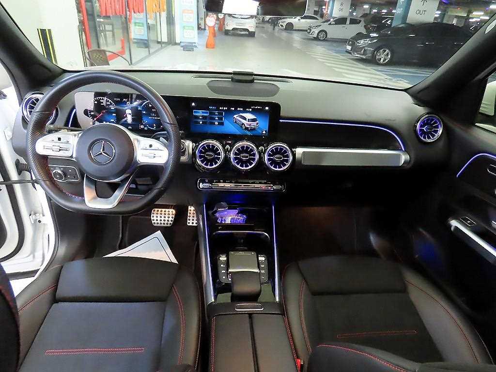 Mercedes Benz GLB Class - Vista 10