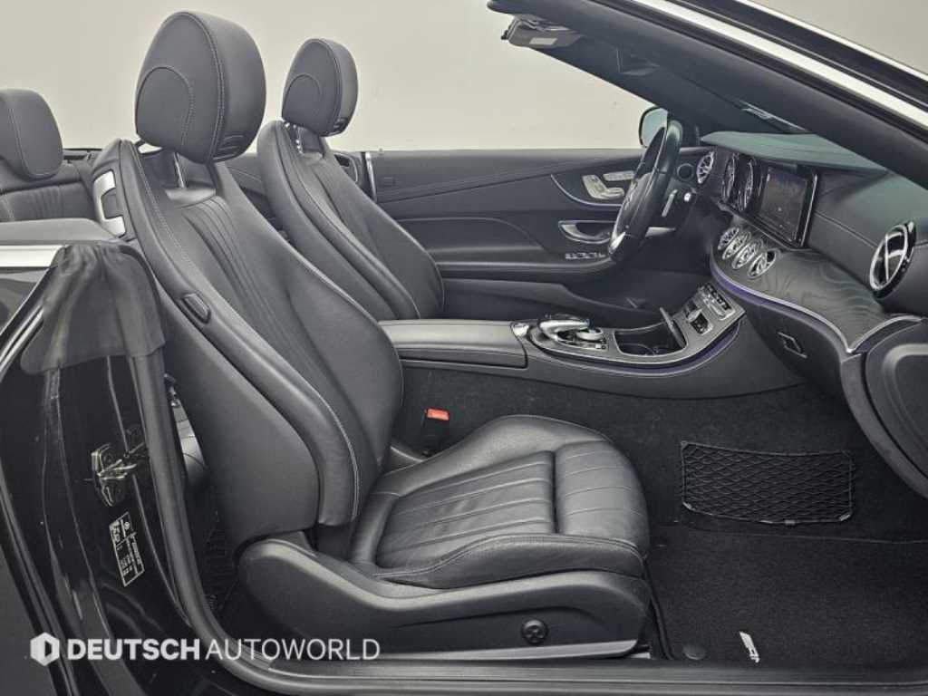 Mercedes Benz E class - Vista 12