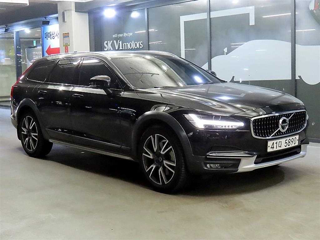 Volvo V90 2019 Negro - Importación desde Corea - HF Imports Iquique - Foto 1