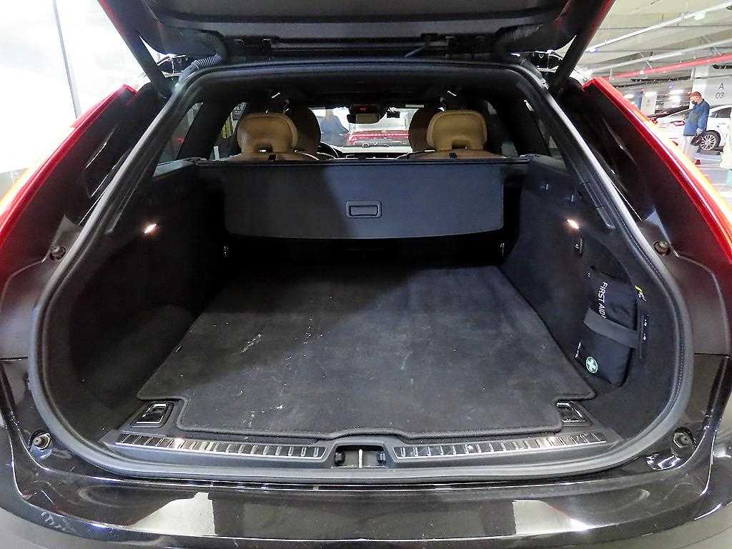 Volvo V90 2019 Negro - Importación desde Corea - HF Imports Iquique - Foto 16