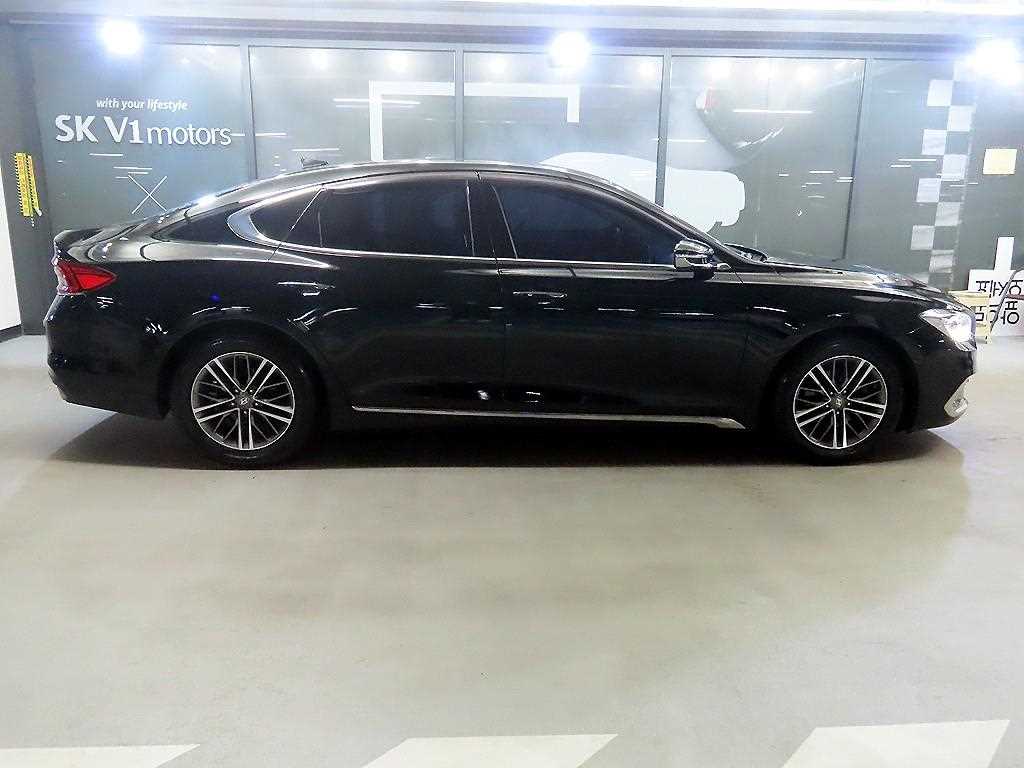 HYUNDAI Grandeur - Vista 3