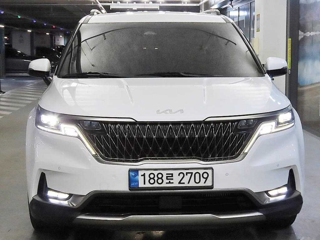 KIA Carnival - Vista 2