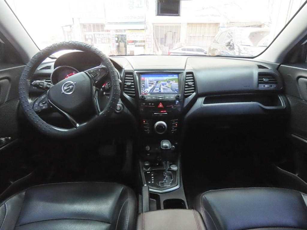 Ssangyong Tivoli - Vista 7