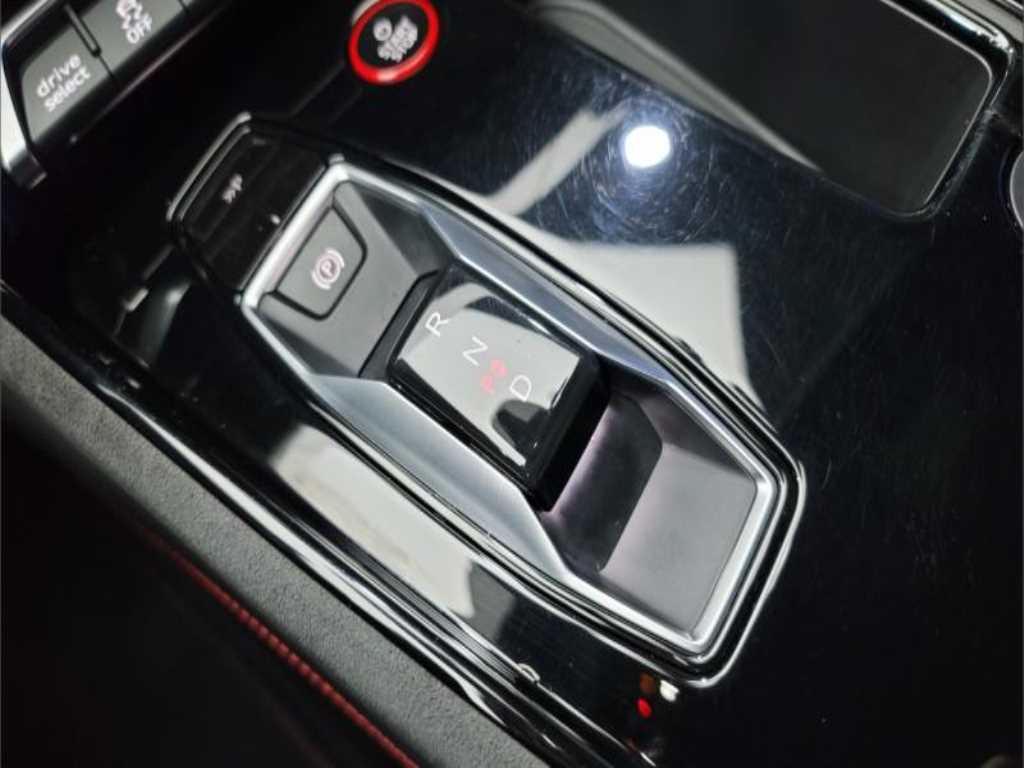 Audi RS e-tron GT - Vista 12