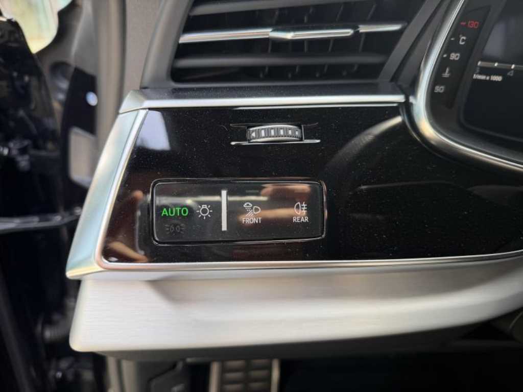 Audi Q8 2021 Negro - Importación desde Corea - HF Imports Iquique - Foto 15