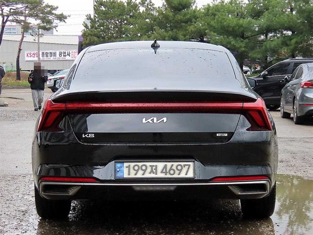 KIA K8 - Vista 4