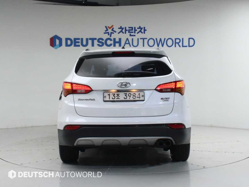 HYUNDAI Santa Fe - Vista 4