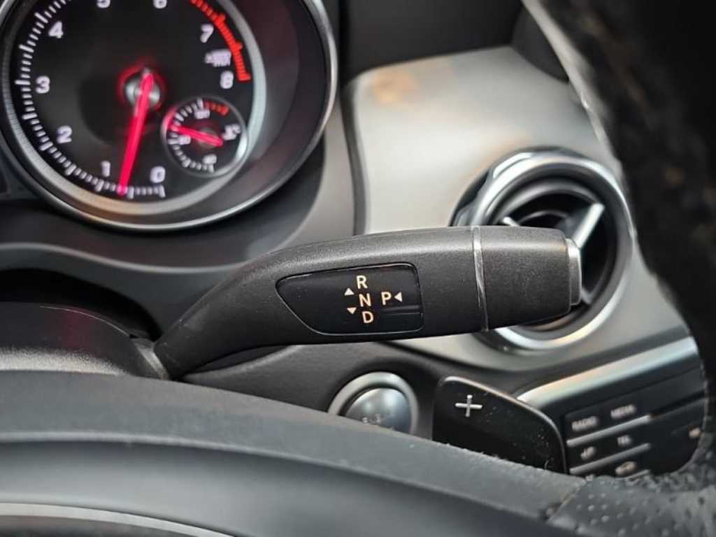 Mercedes Benz GLA Class 2019 Blanco - Importación desde Corea - HF Imports Iquique - Foto 13