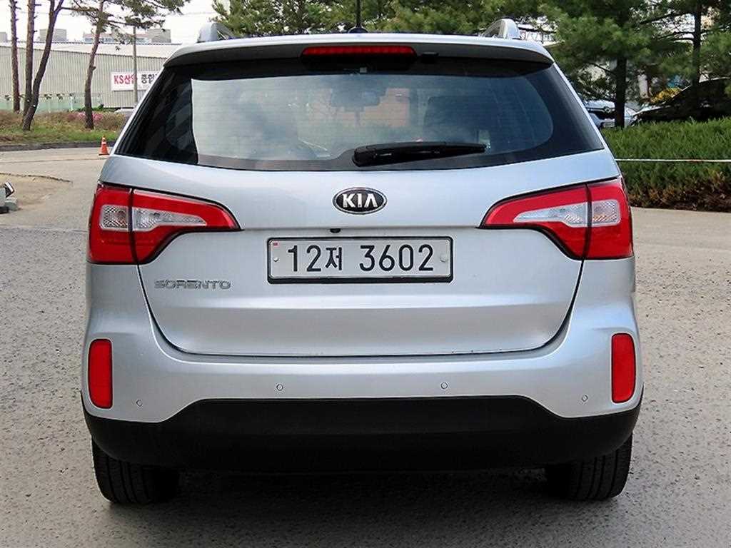 KIA Sorento - Vista 4