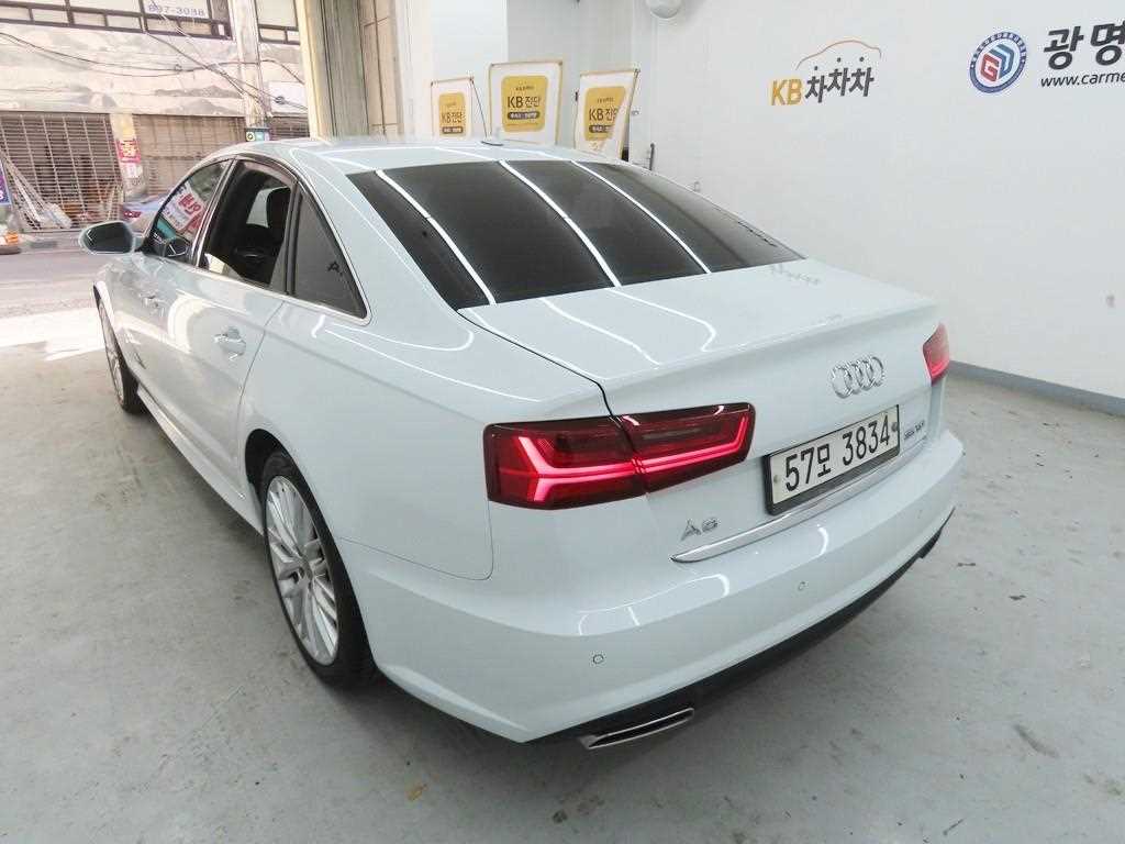 Audi A6 - Vista 4