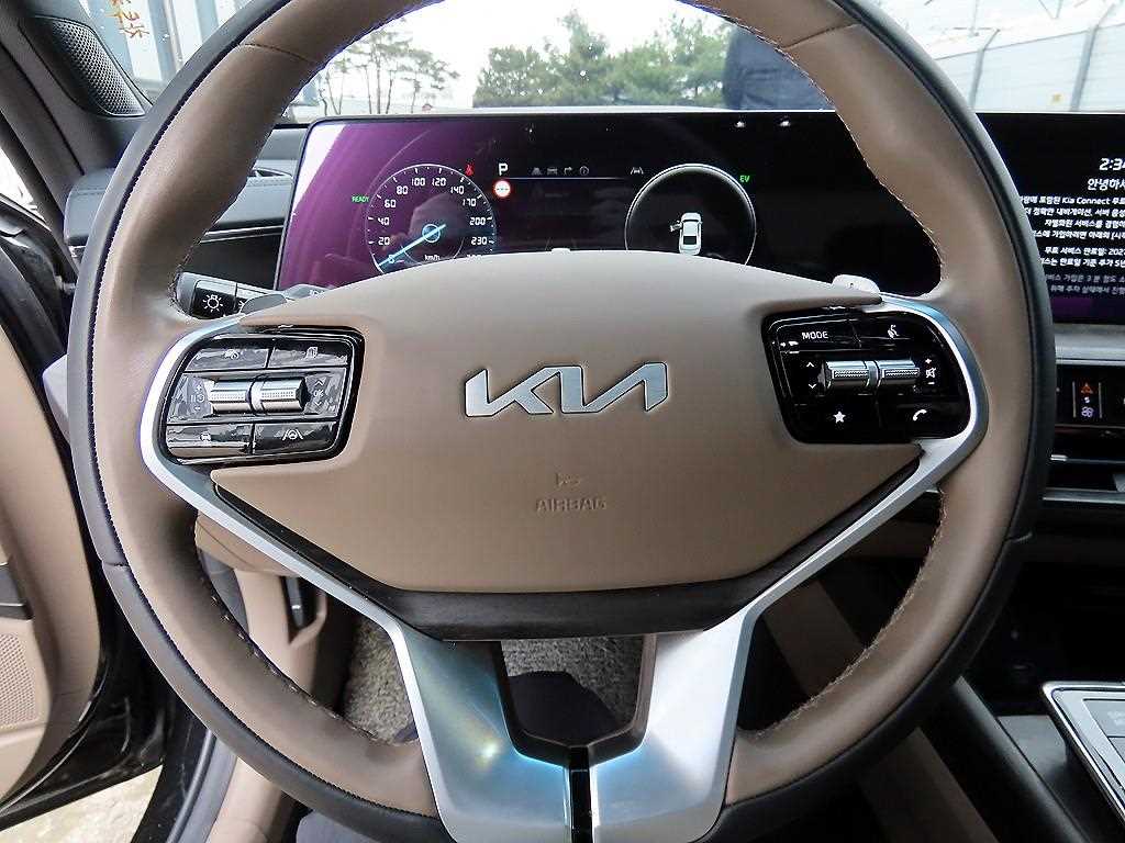 KIA K8 - Vista 8