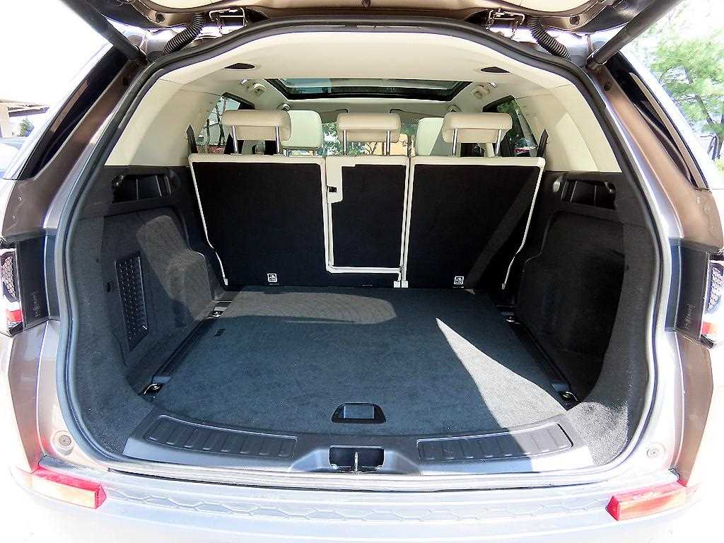 Land Rover Discovery Sports 2016 Café - Importación desde Corea - HF Imports Iquique - Foto 17