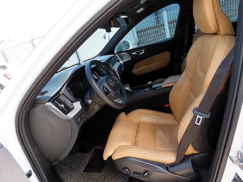 Volvo XC60 - Vista 5