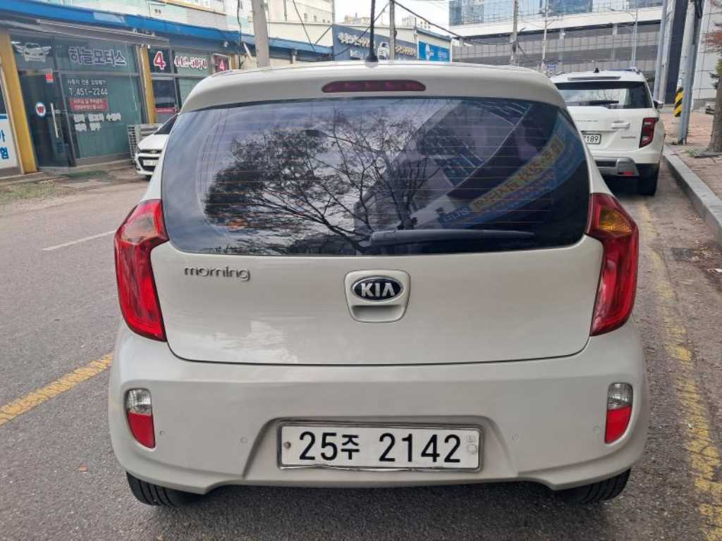 KIA Morning - Vista 6