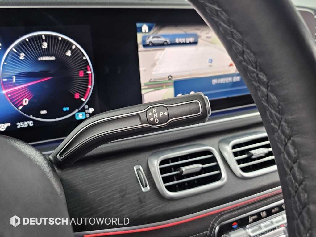 Mercedes Benz GLE Class - Vista 9