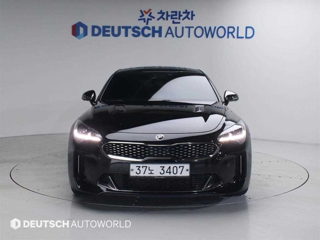 KIA Stinger - Vista 3