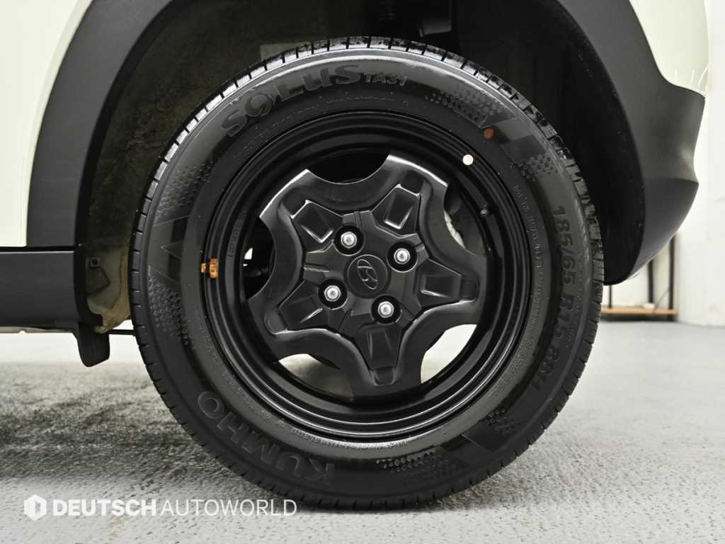 HYUNDAI Casper - Vista 5