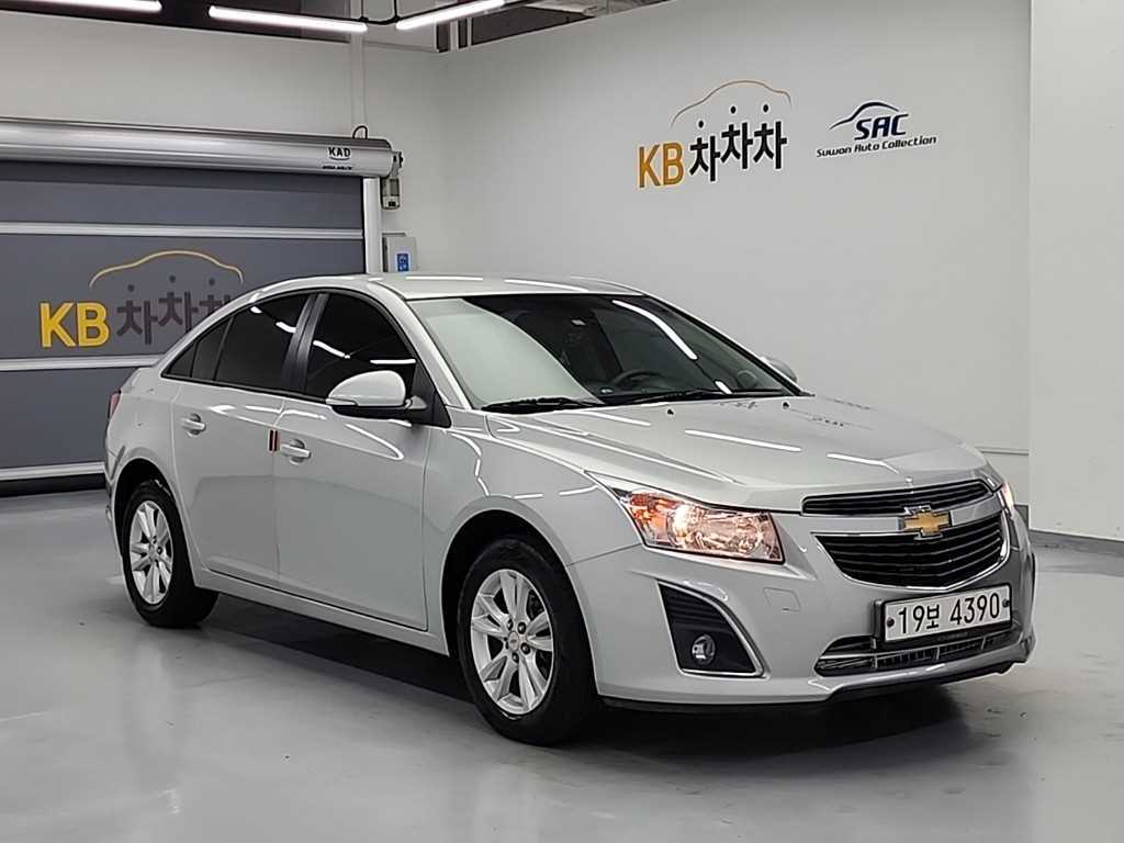 Chevrolet Cruise - Vista 4