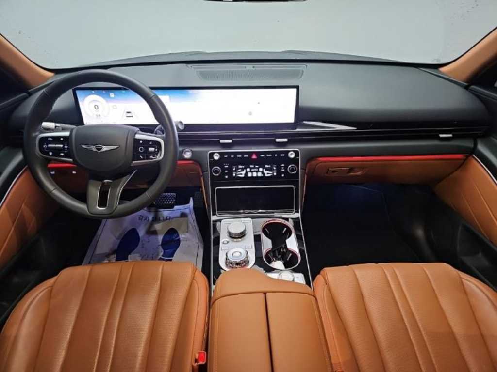 Genesis GV80 - Vista 5