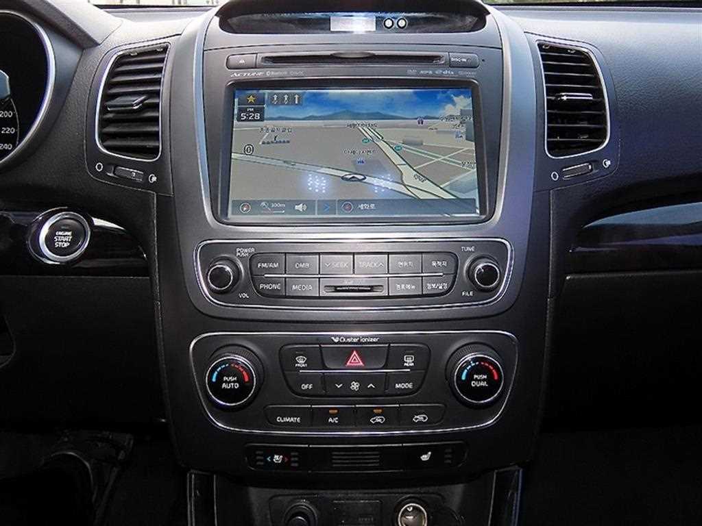 KIA Sorento 2013 Plateado - Importación desde Corea - HF Imports Iquique - Foto 13