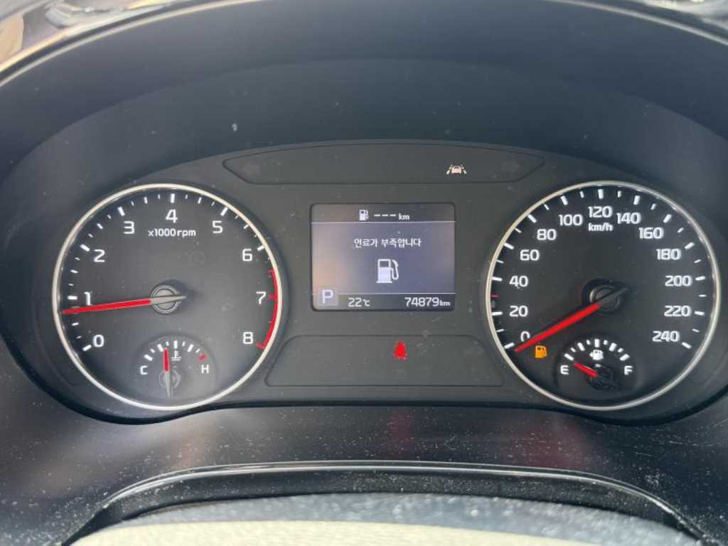 KIA Seltos - Vista 6